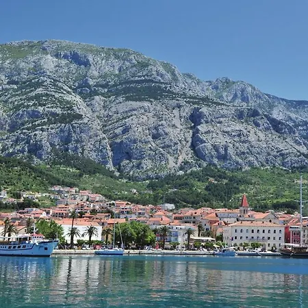 Cozy In With Wifi Lägenhet Makarska